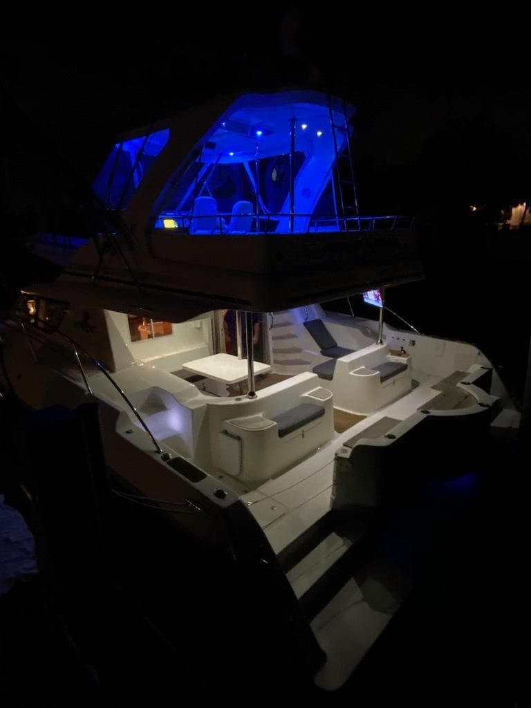 2013 Africat Marine AfriCat PowerCat Sportfisher - 110