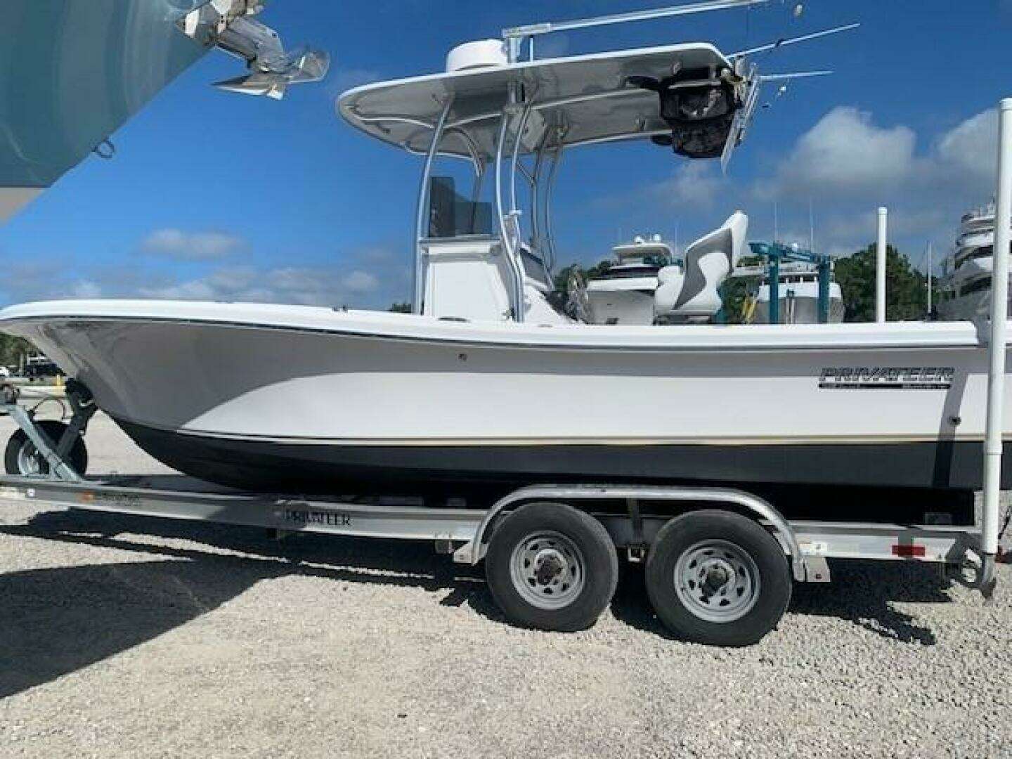 2021 Privateer 242 Wahoo - Image 29