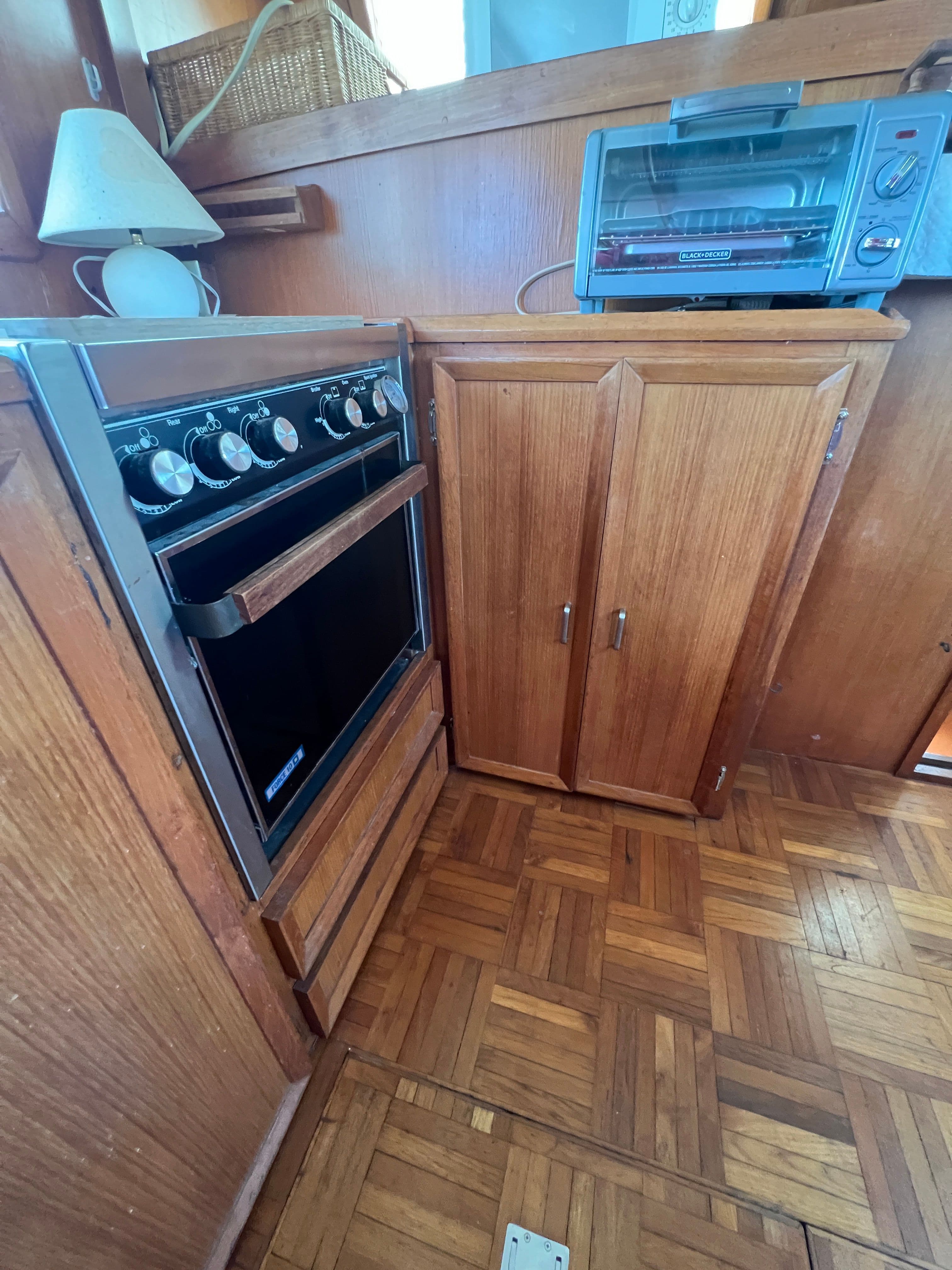 1987 Hershine Newburyport - 77