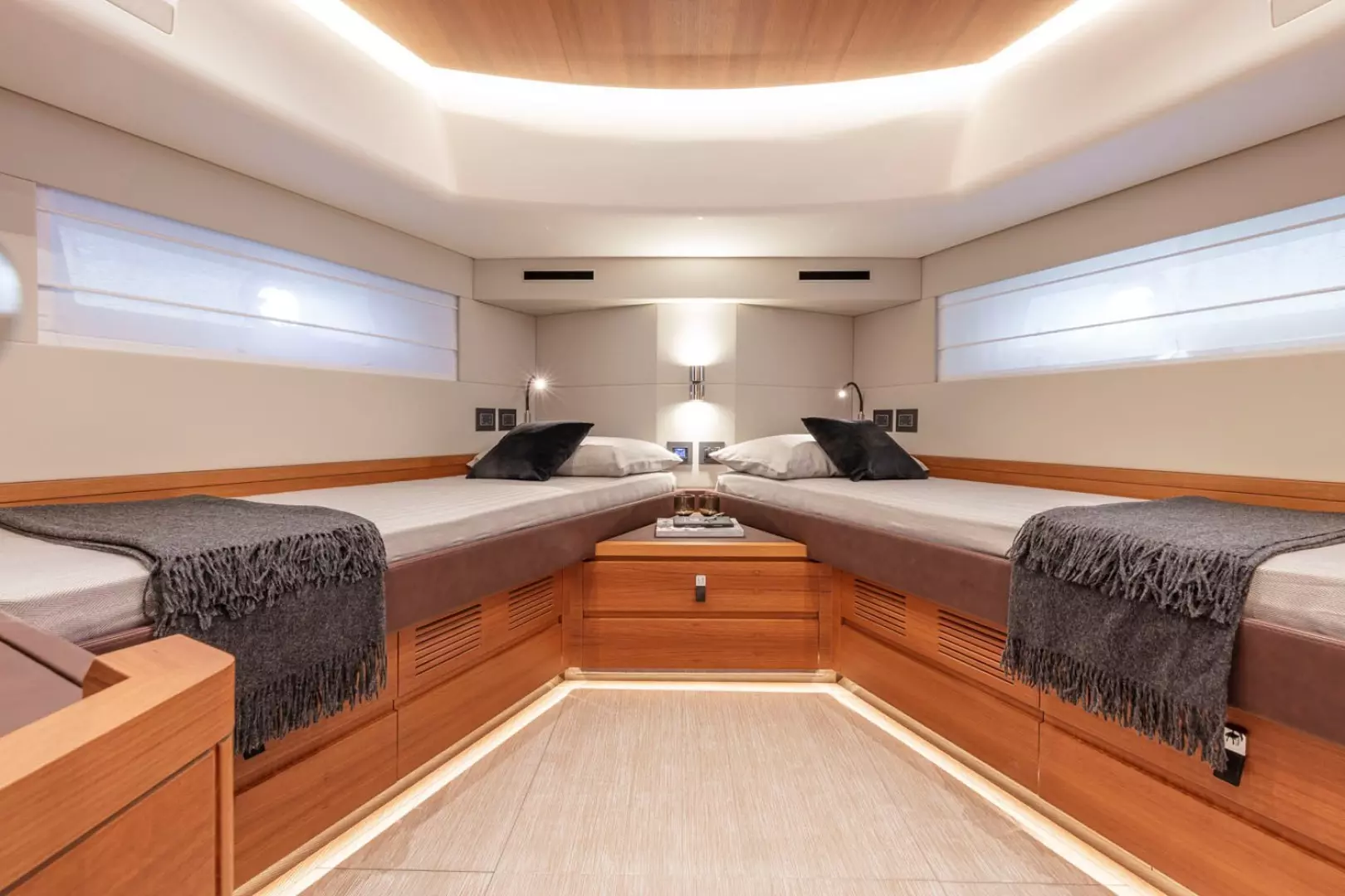 2027 Pardo Yachts E60 - Image 15