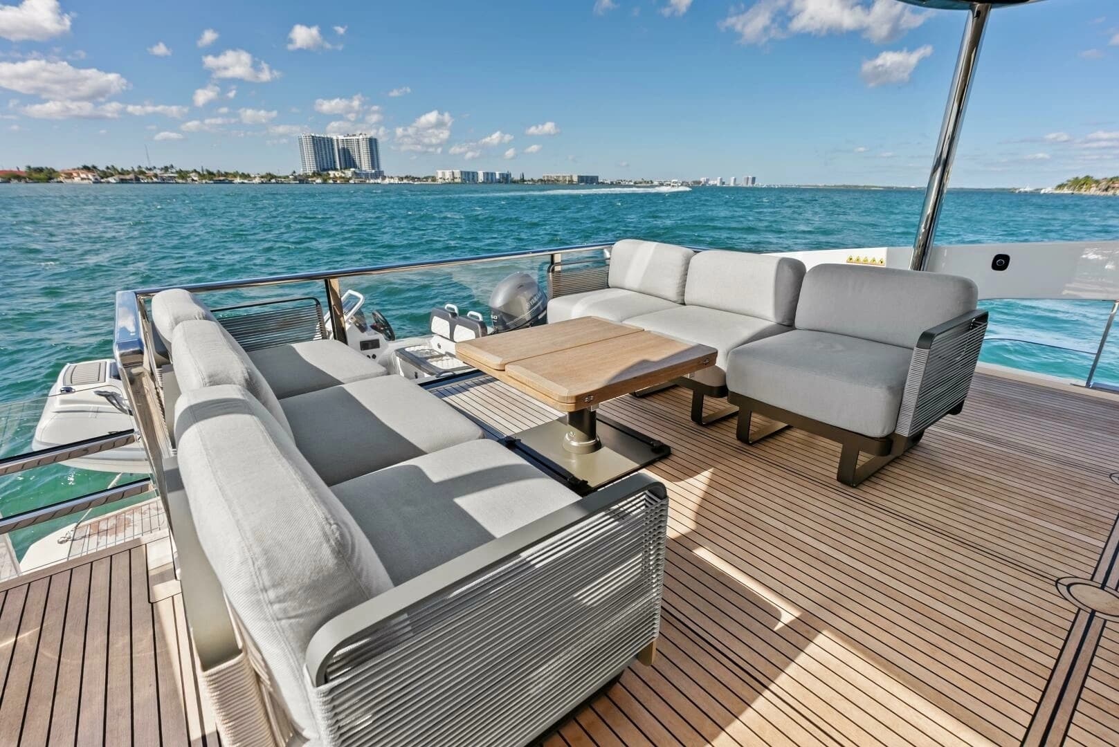 2025 Absolute 75 Navetta - Image 73