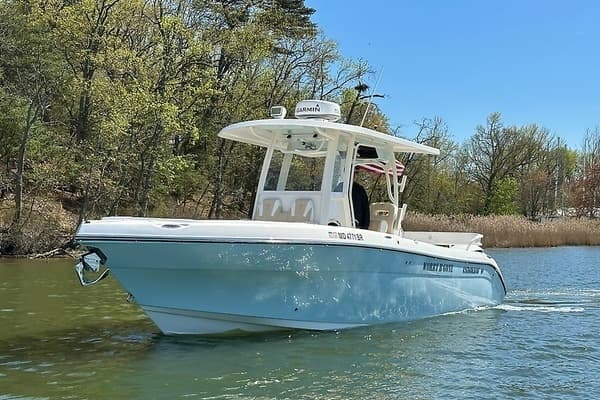 2021 Century 2900 Center Console