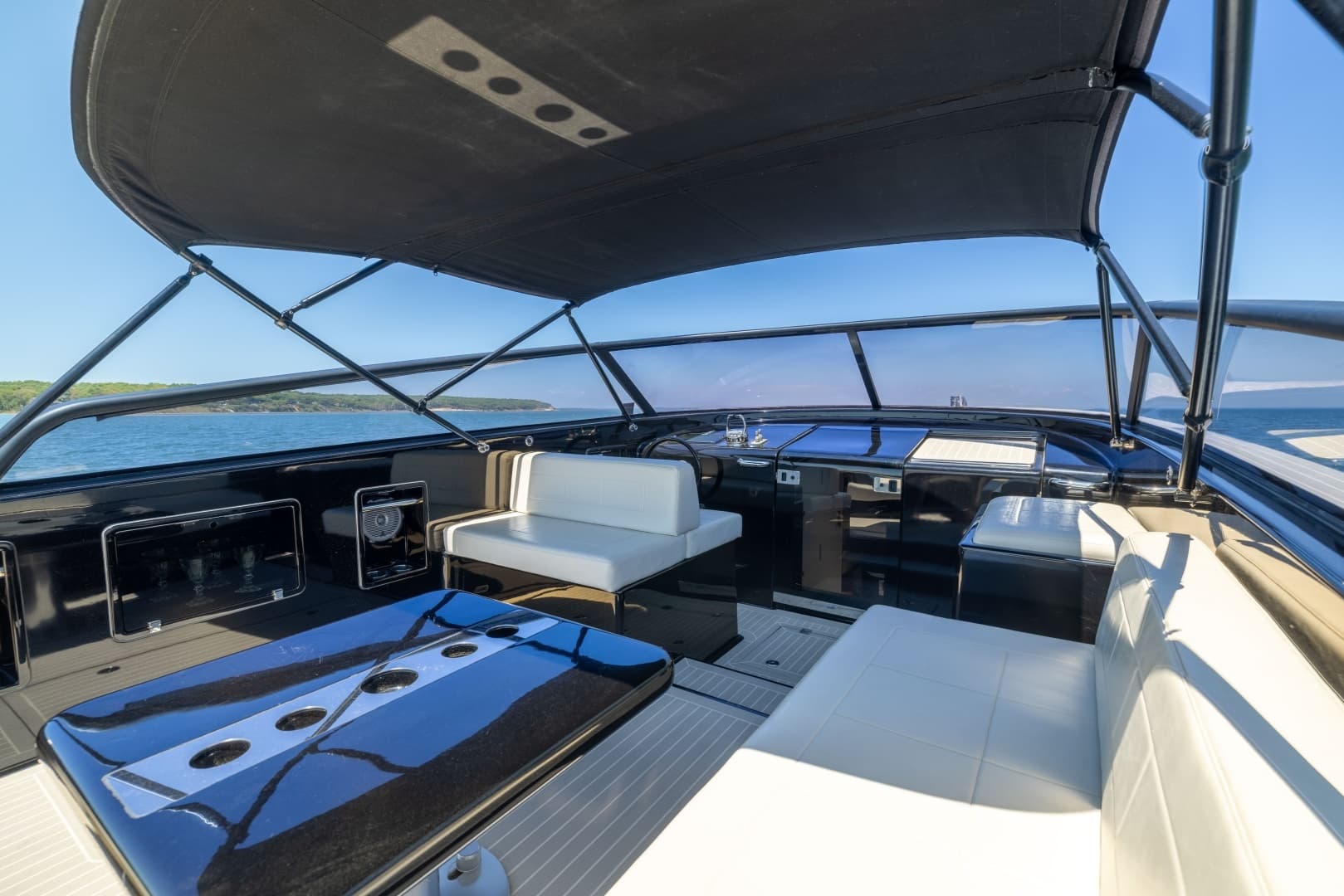 2016 VanDutch VanDutch 40 - Image 14