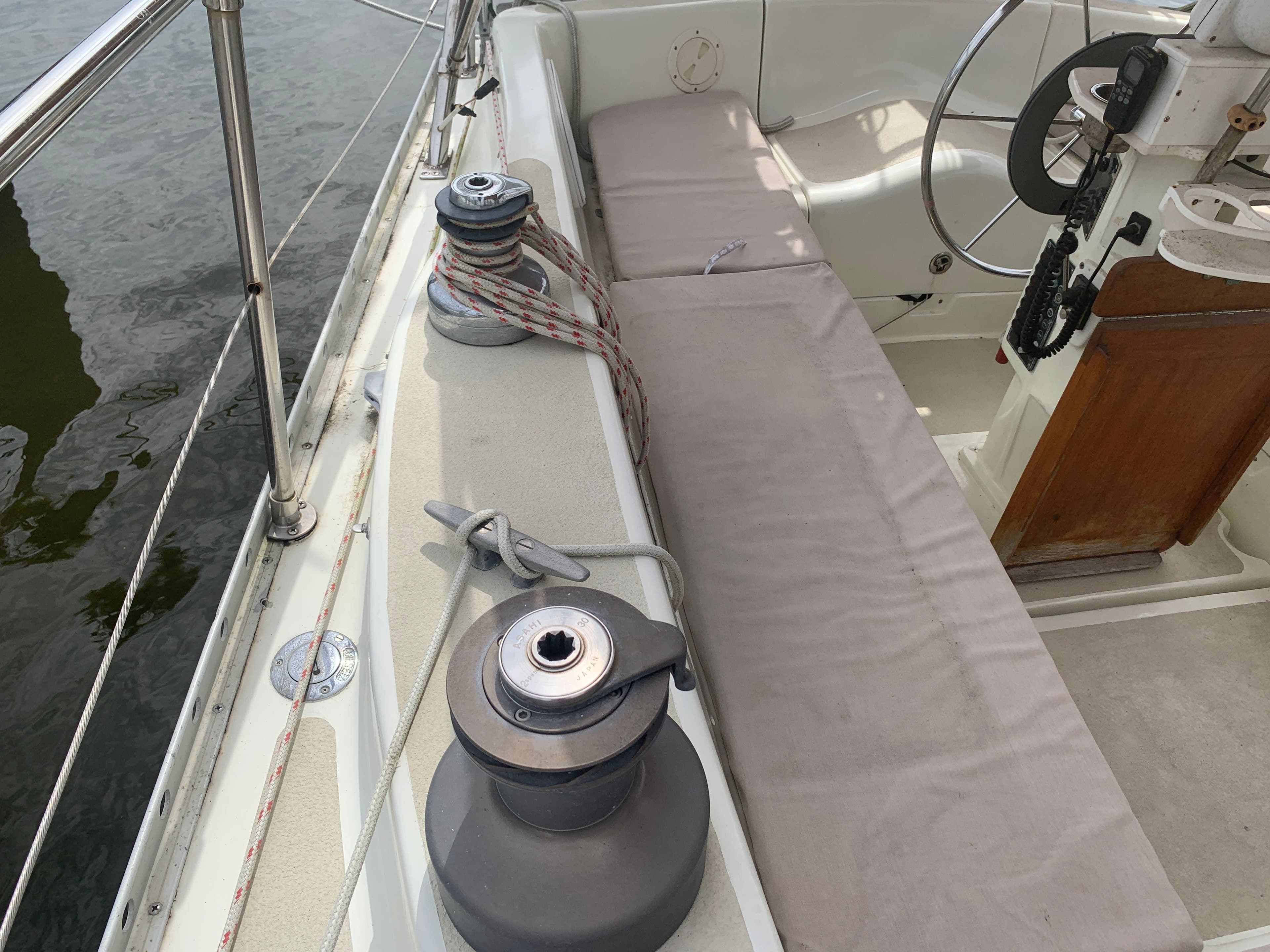 1981 Irwin 40 Citation - 52