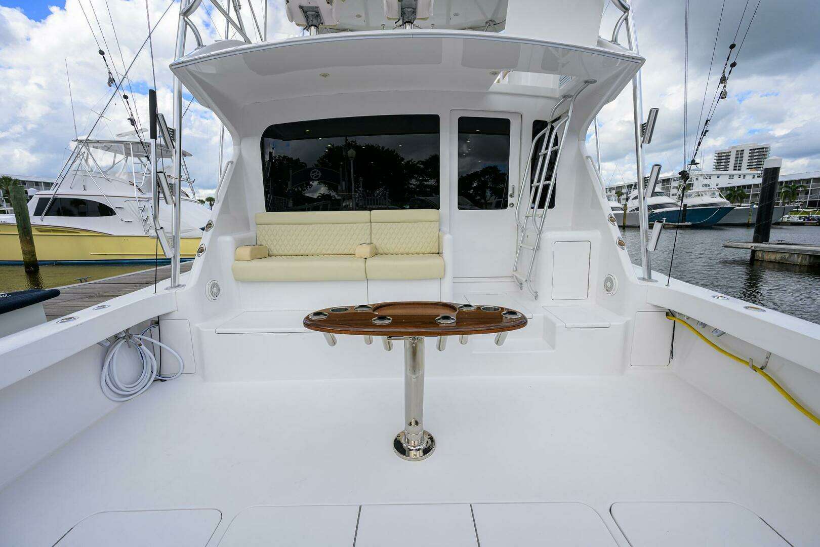 2004 Viking 56 Convertible - Image 30