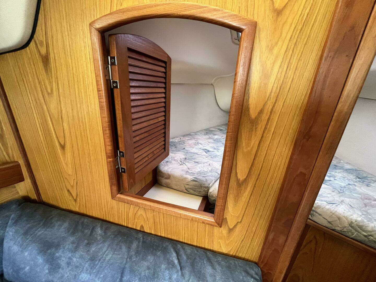 2000 Hunter 340 - Image 26
