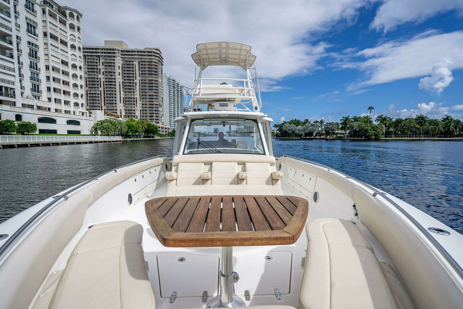 2016 Boston Whaler — - Image 79