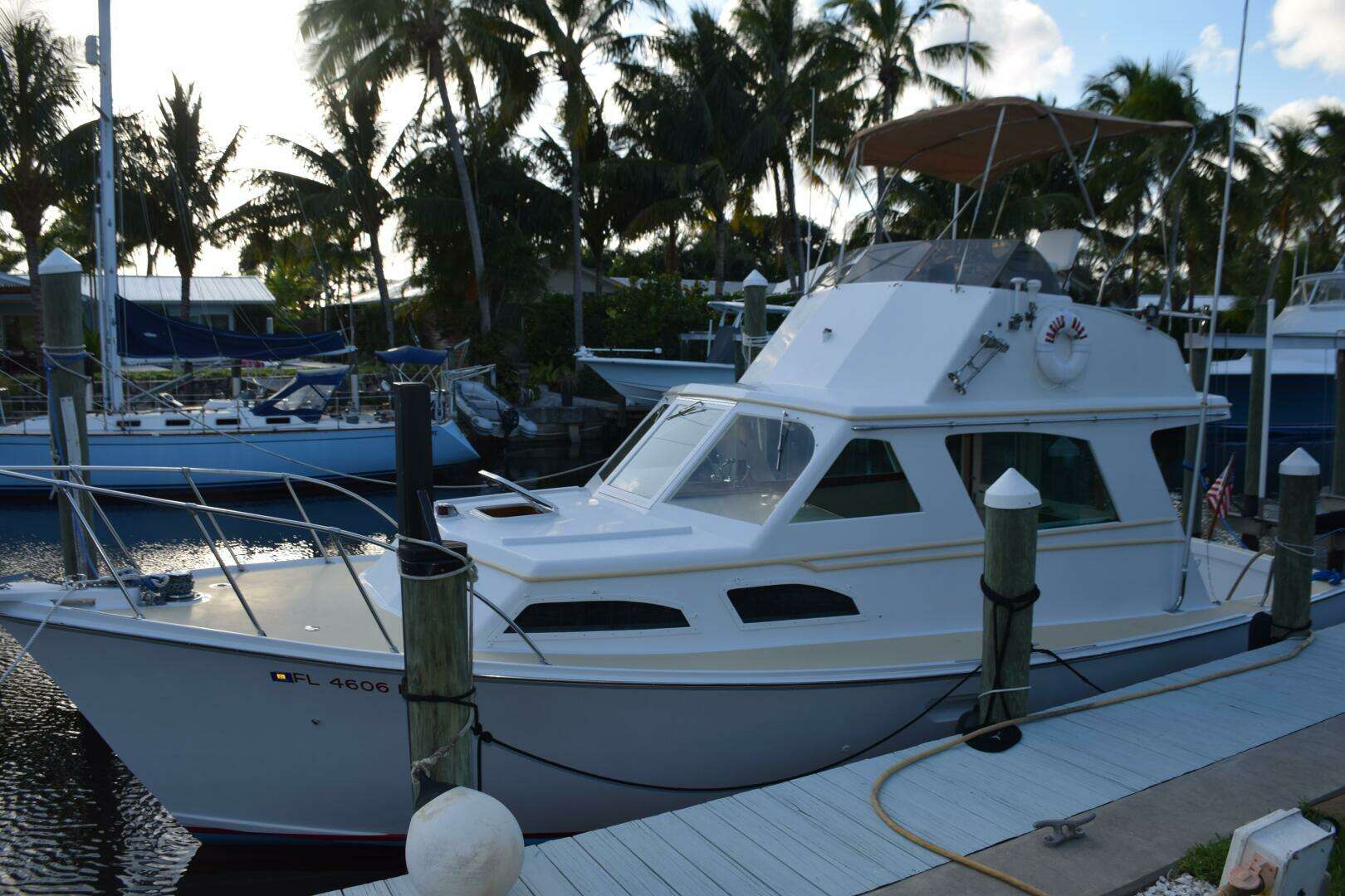 1982 Whiticar Flybridge Convertible - Image 65