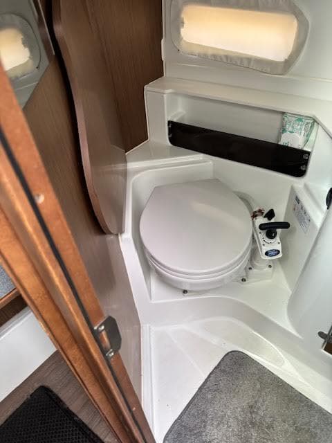 2019 Beneteau Antares 27 - 62