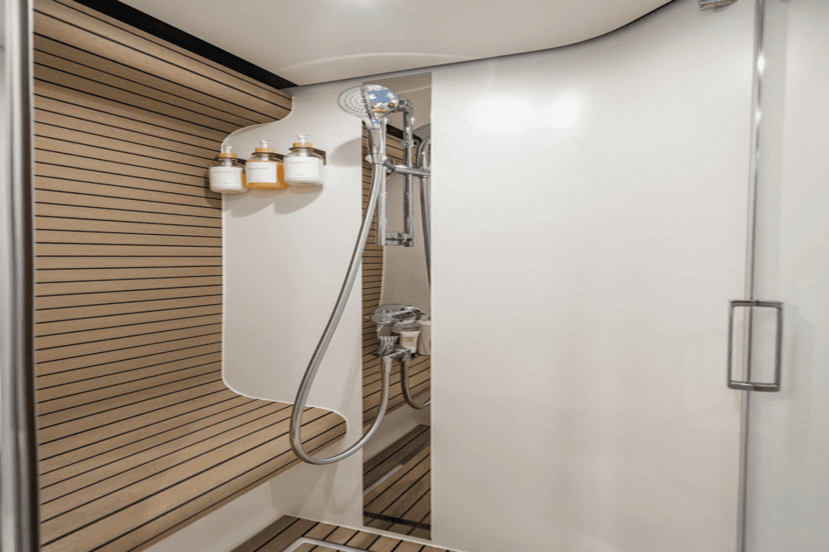 2024 Azimut 60 FLY - Image 29