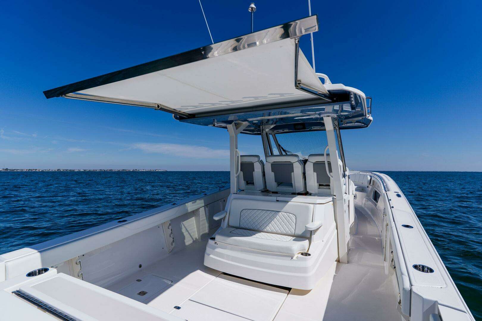 2022 Pursuit S 378 Sport - Image 28