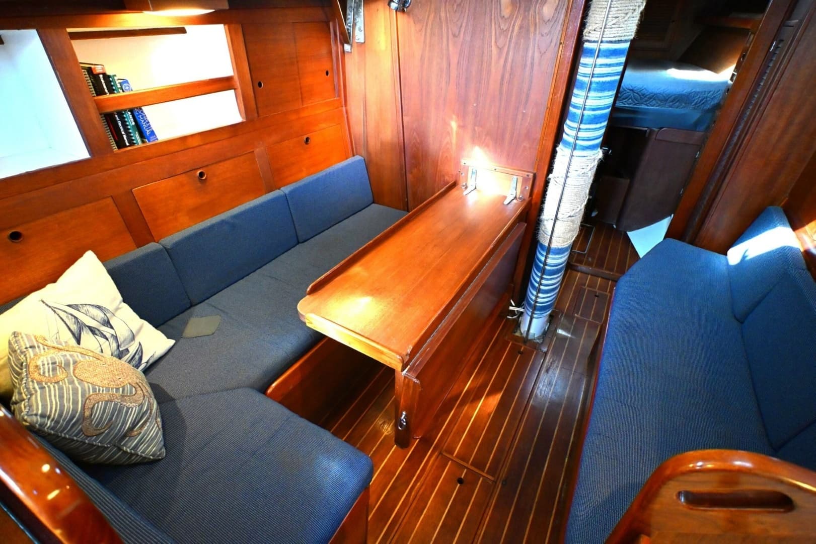 1980 Tartan 37 - Image 44