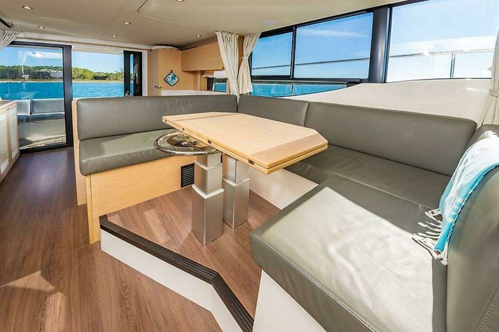 2022 Beneteau Swift Trawler - Image 29