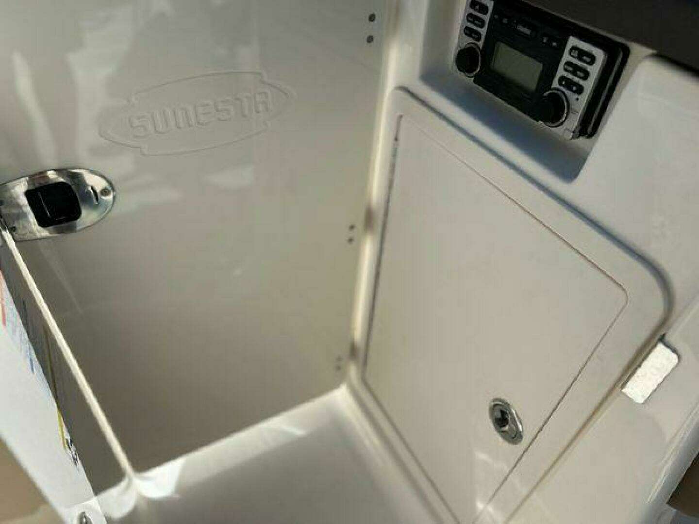 2014 Chaparral 244 Sunesta - Image 42