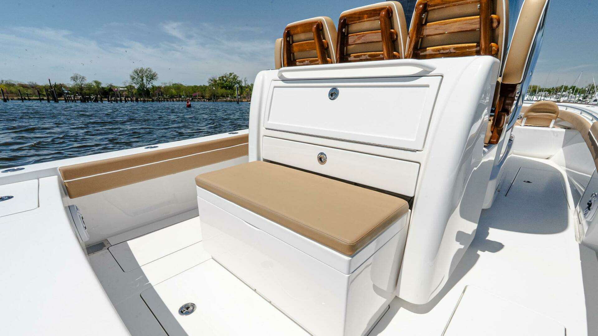 2025 Valhalla Boatworks V-29 Hybrid - Image 13