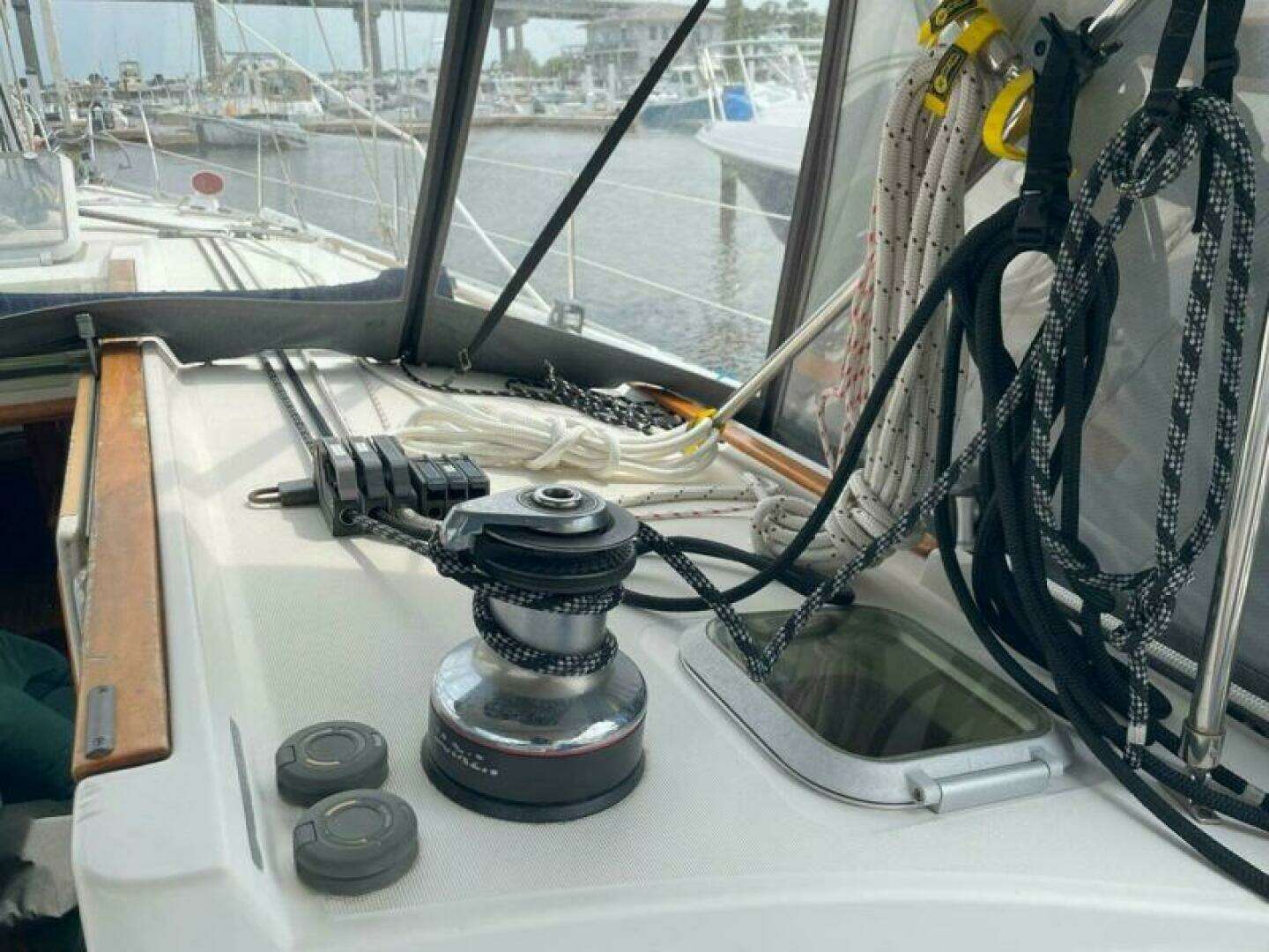 1998 Jeanneau 45.2 - Image 30