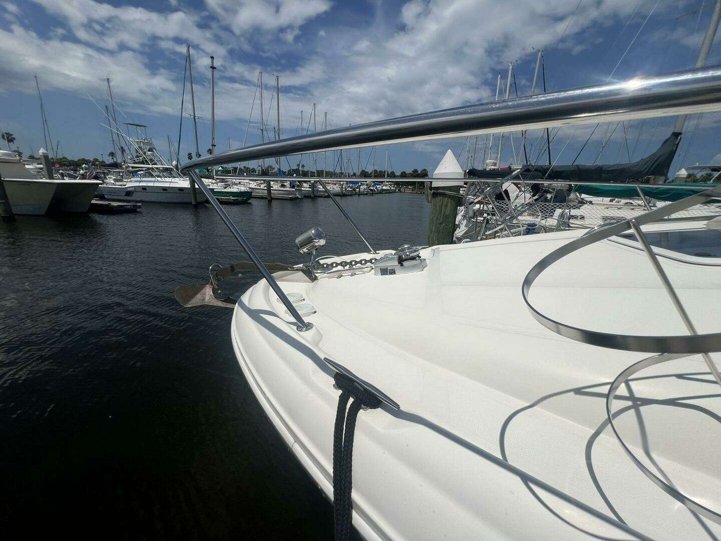 2003 Sea Ray 320 Sundancer - Image 11