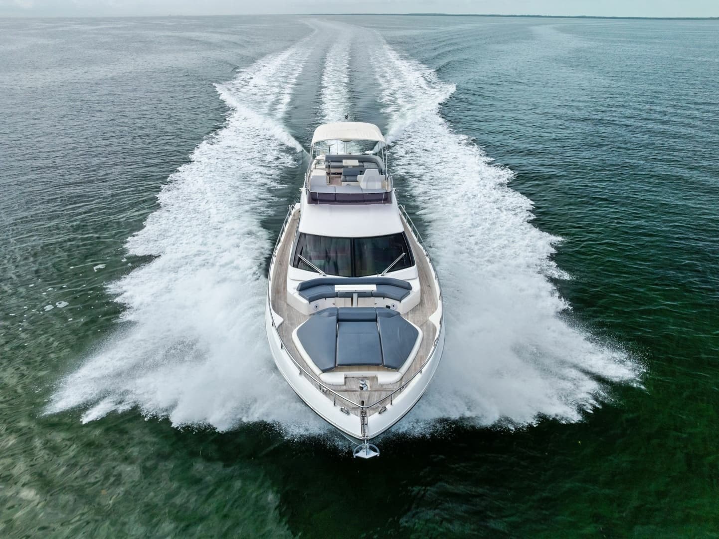 2018 Ferretti Yachts 800 - Image 7