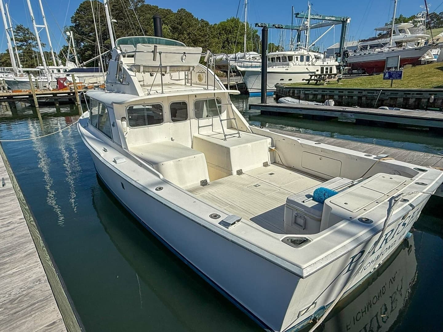 1972 Bertram Fly Bridge Cruiser - Image 4