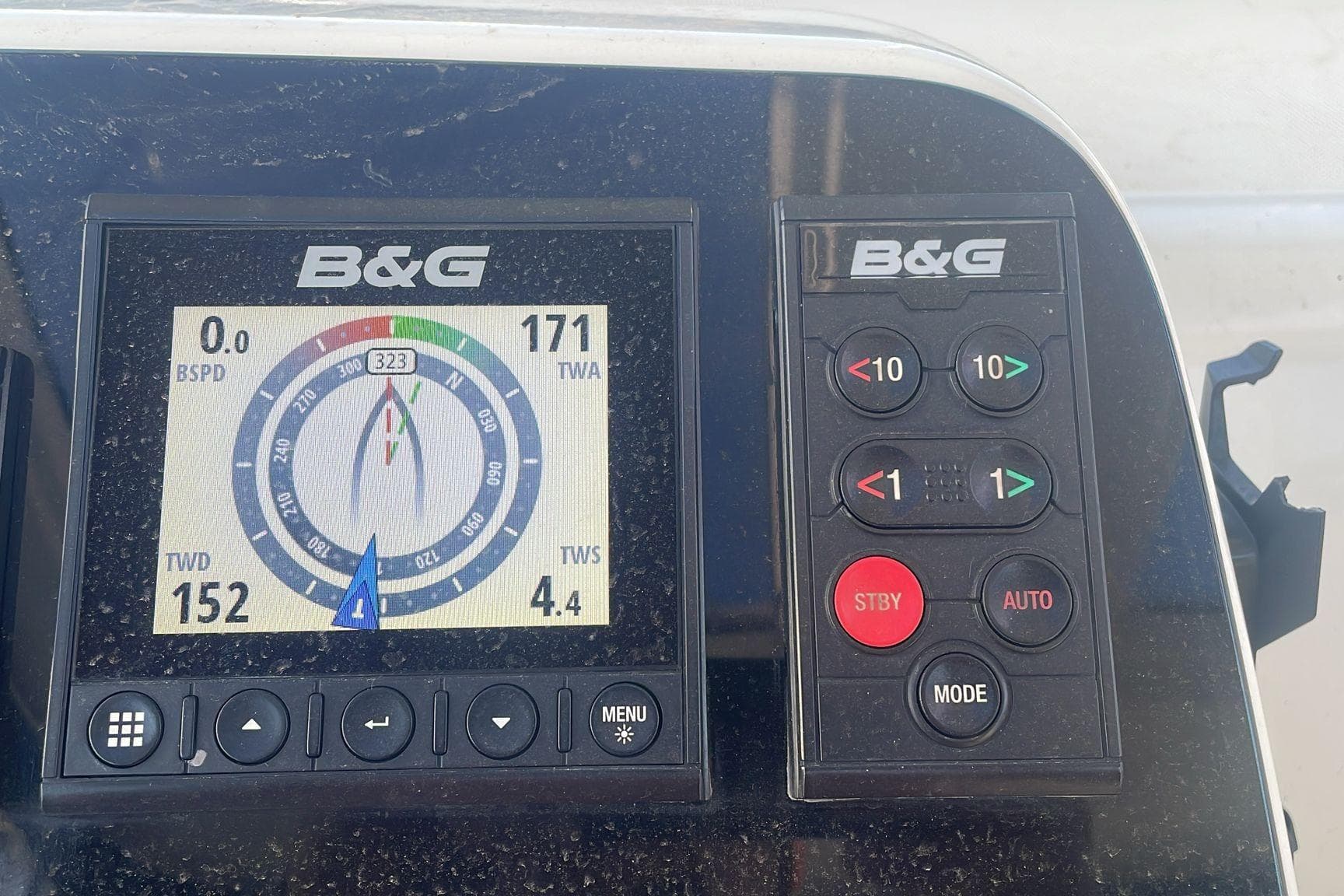 B&G Auto pilot