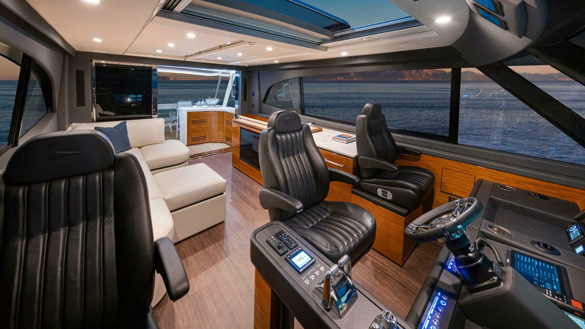 2026 Riviera 78 Motor Yacht - Image 26