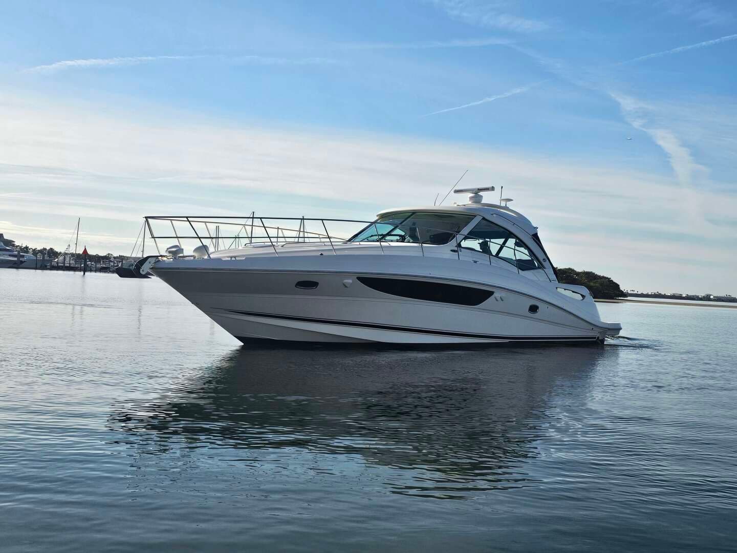 2012 Sea Ray 50 SUNDANCER - Image 3
