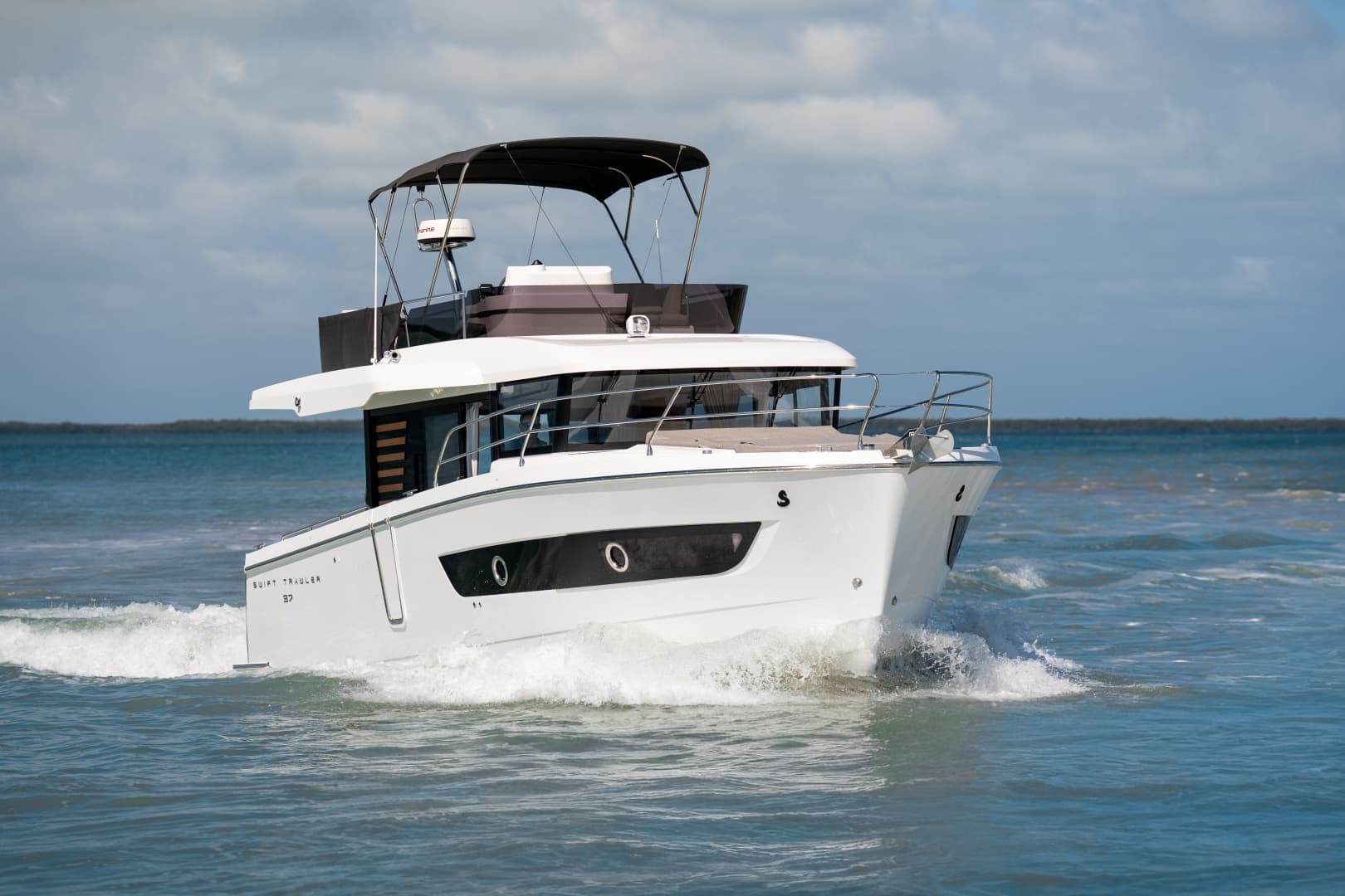 2027 Beneteau Swift Trawler 37 - Image 29
