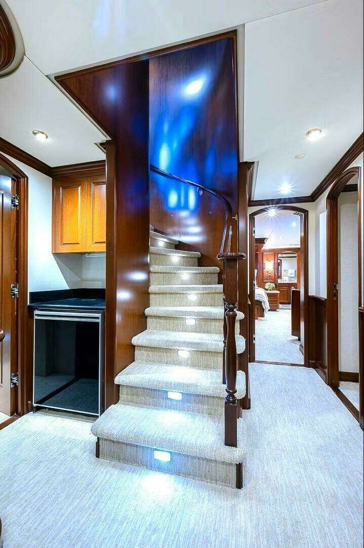 2000 Christensen Raised Pilothouse MY - Image 22