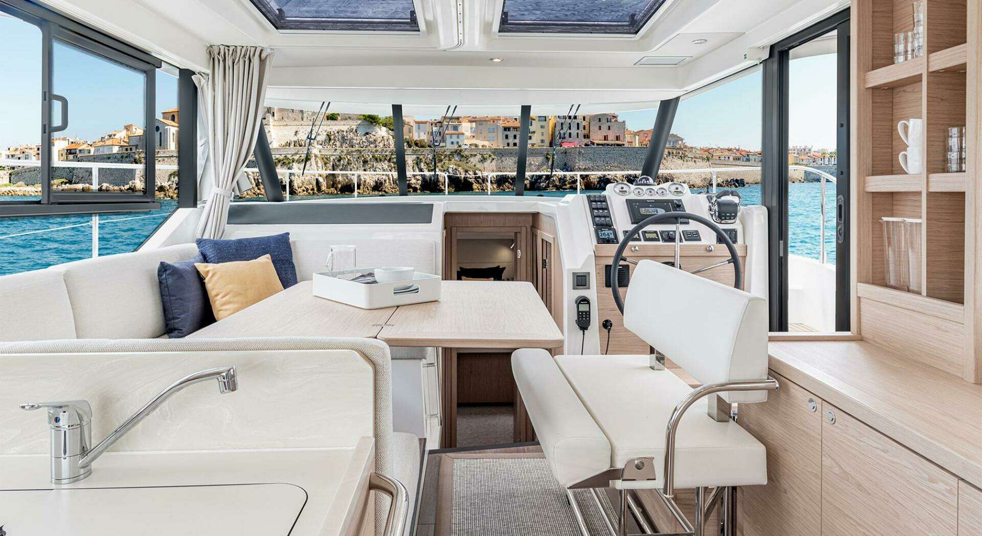 2026 Beneteau Swift Trawler Fly - Image 13