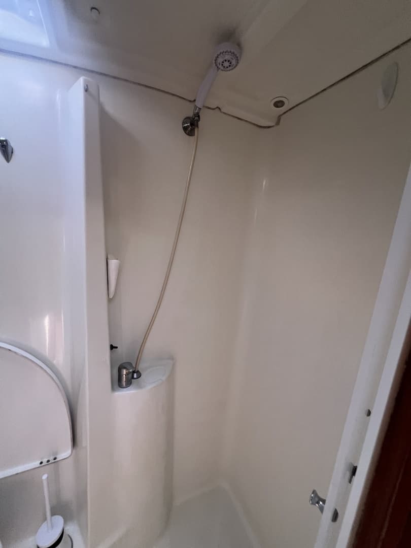 2001 Beneteau Oceanis 473 - Image 68