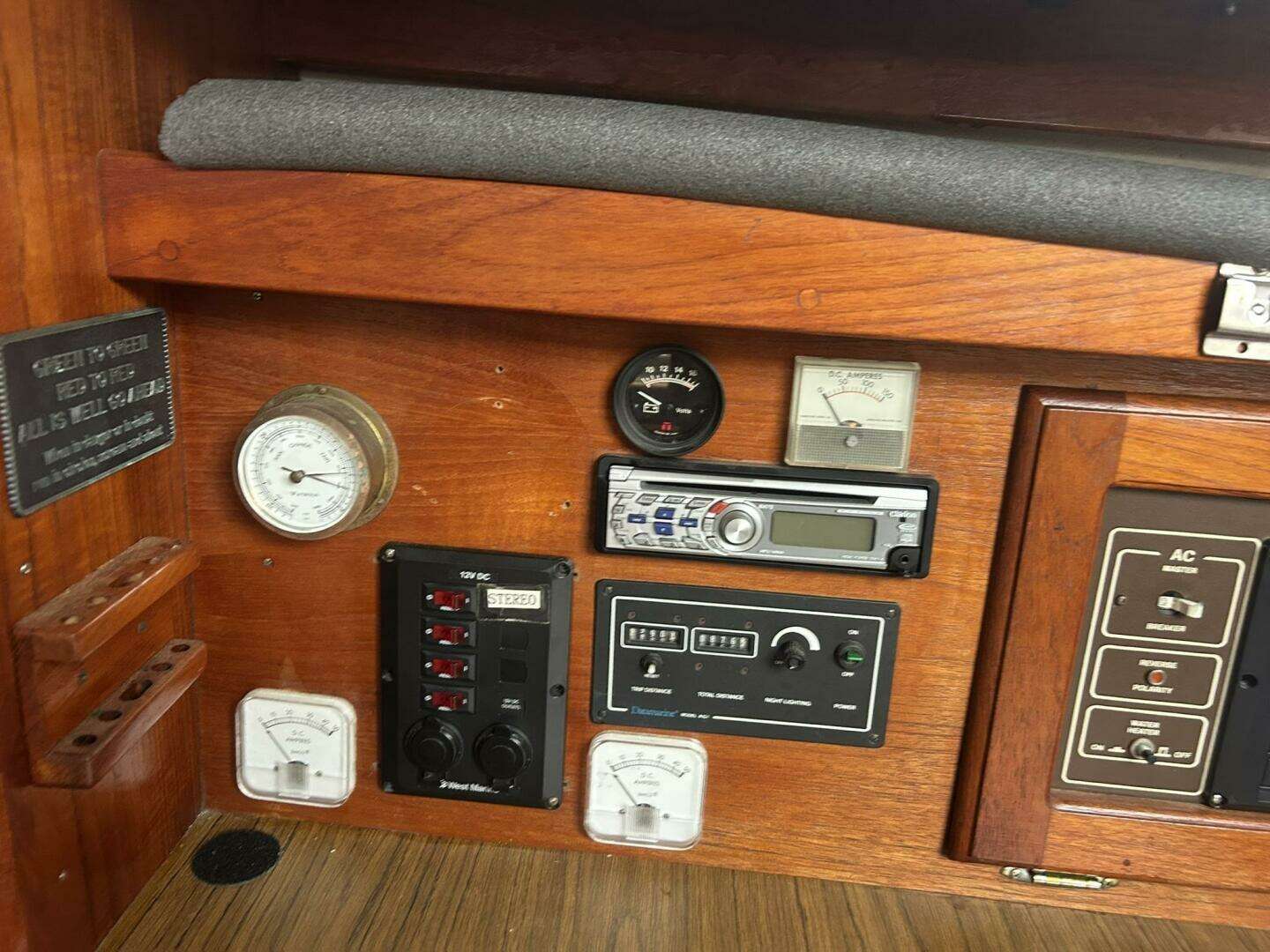 1985 Catalina 36 Tall Rig - Image 29