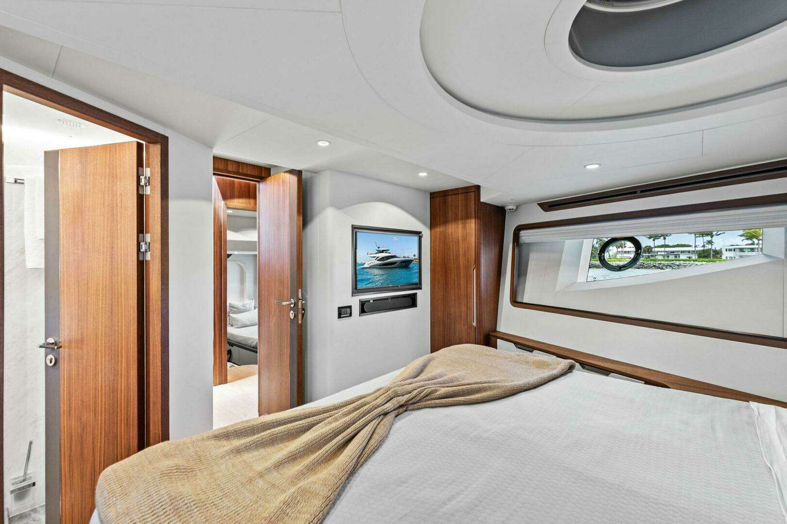 2027 Aquitalia Yachts Flybridge - Image 50