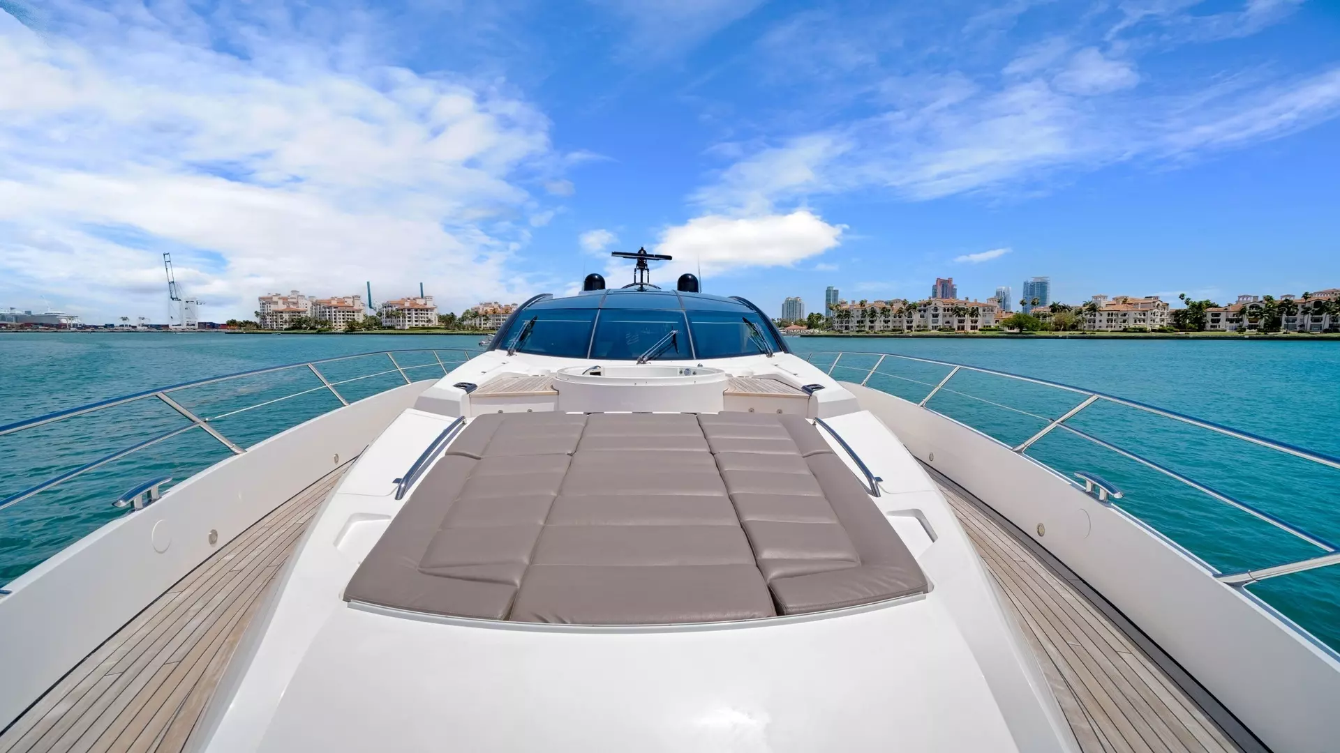2013 Sunseeker 80 Predator - Image 8