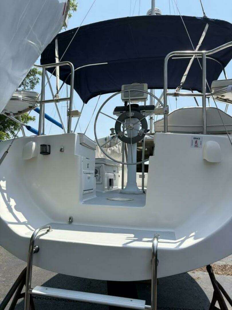 1994 Catalina 270LE - Image 13