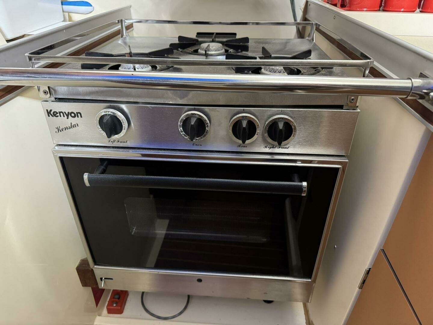 1984 CSY 36 - Image 19