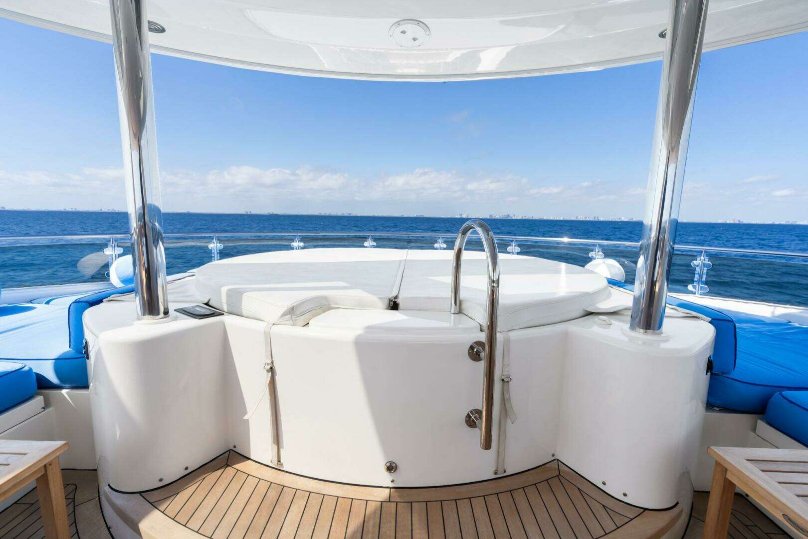 2010 Westport Superyacht - Image 44