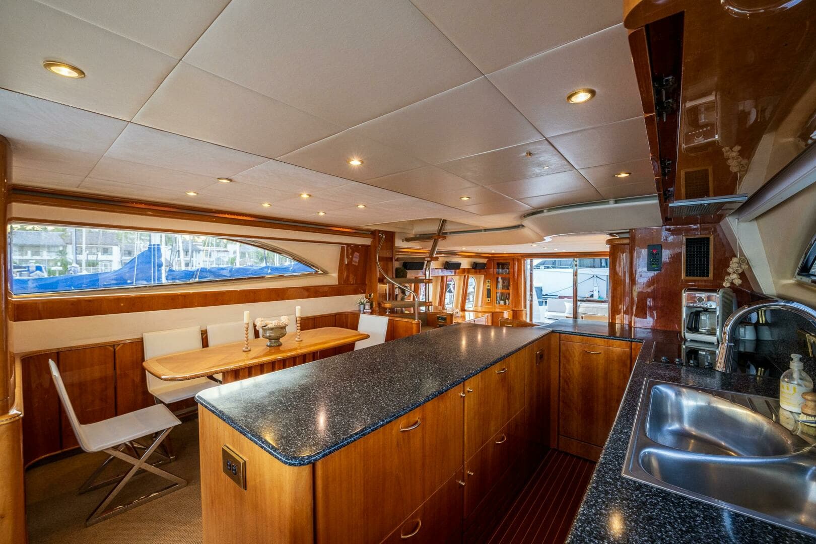 2002 Viking Princess 72 Princess Yacht - Image 37