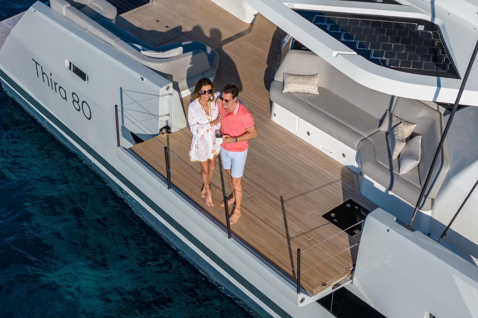 Catamaran Fountaine Pajot Thira 80