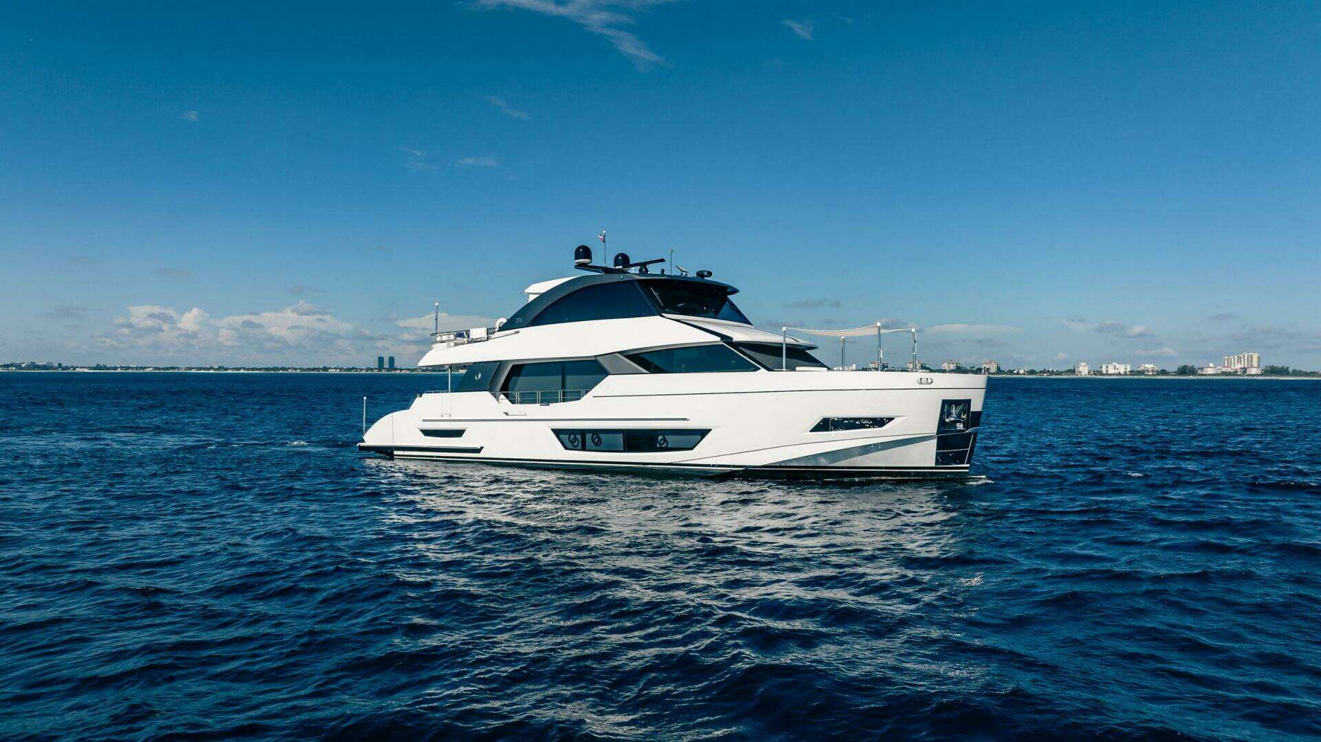 2021 Ocean Alexander 27 Explorer - Image 69