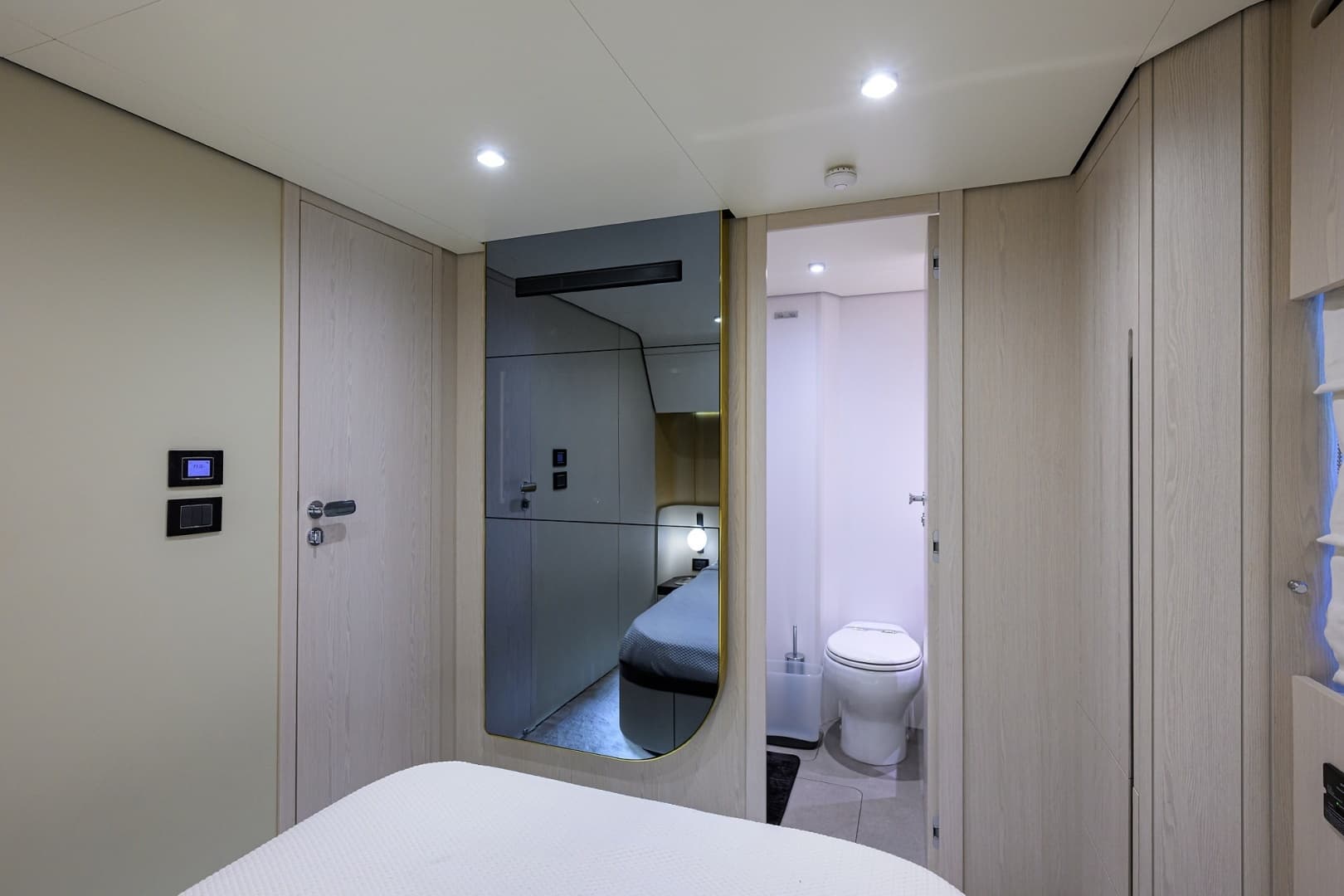 2024 Azimut Fly 78 - Image 54