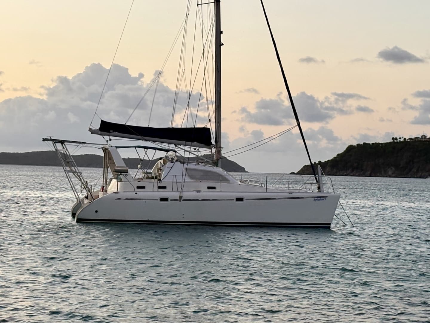 2001 Leopard 38 - Image 2