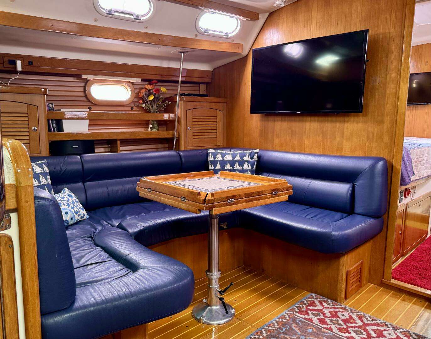 2005 Catalina 470 - Image 20