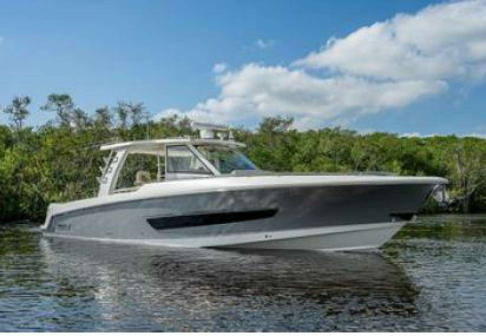 2020 Boston Whaler Outrage - Image 26