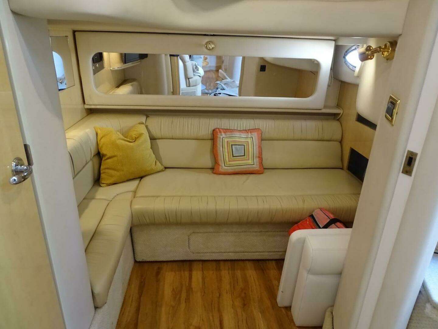 2001 Sea Ray 410 Sundancer - Image 8