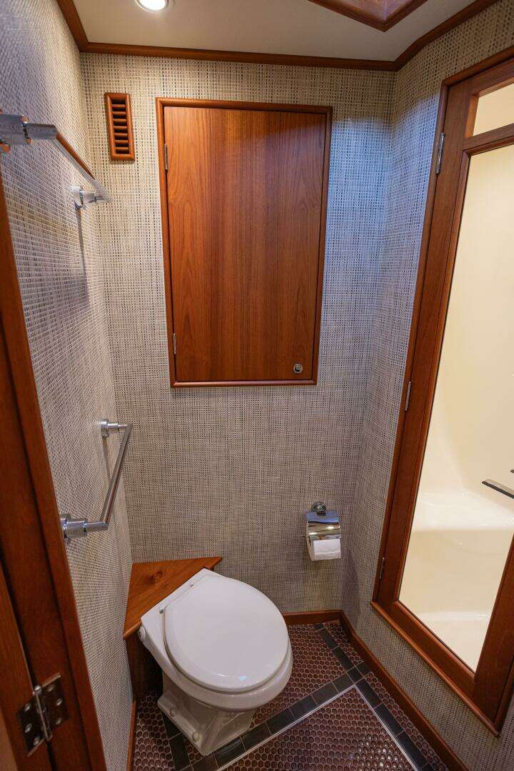 2007 Merritt 72 Sportfish Convertible - Image 25