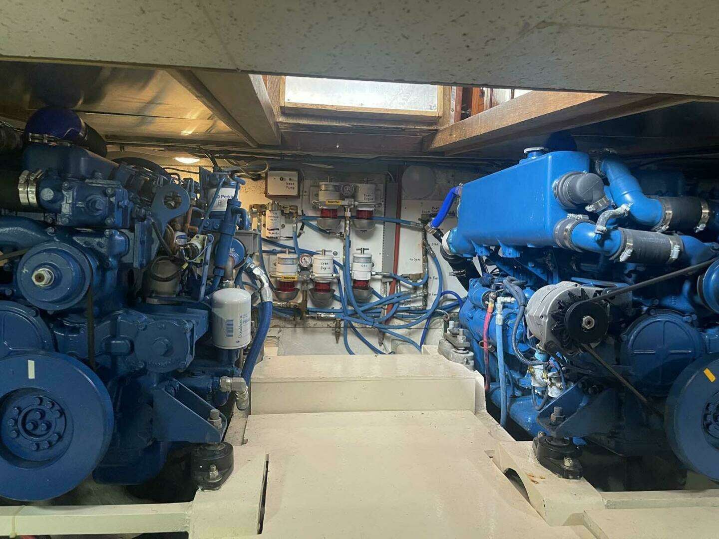 1985 DeFever 40 Offshore Cruiser - Image 28