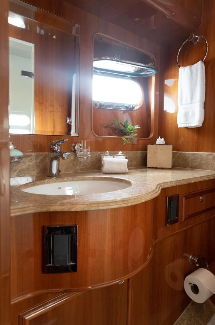 2007 Horizon Elegance 82 - Image 26