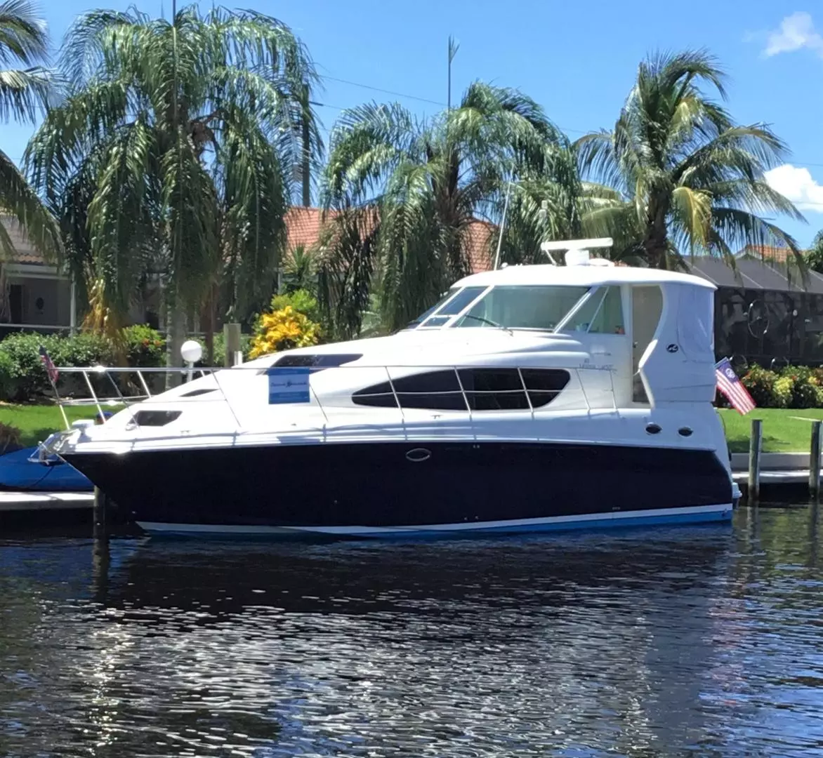 2005 Sea Ray 40 Motor Yacht - Image 2