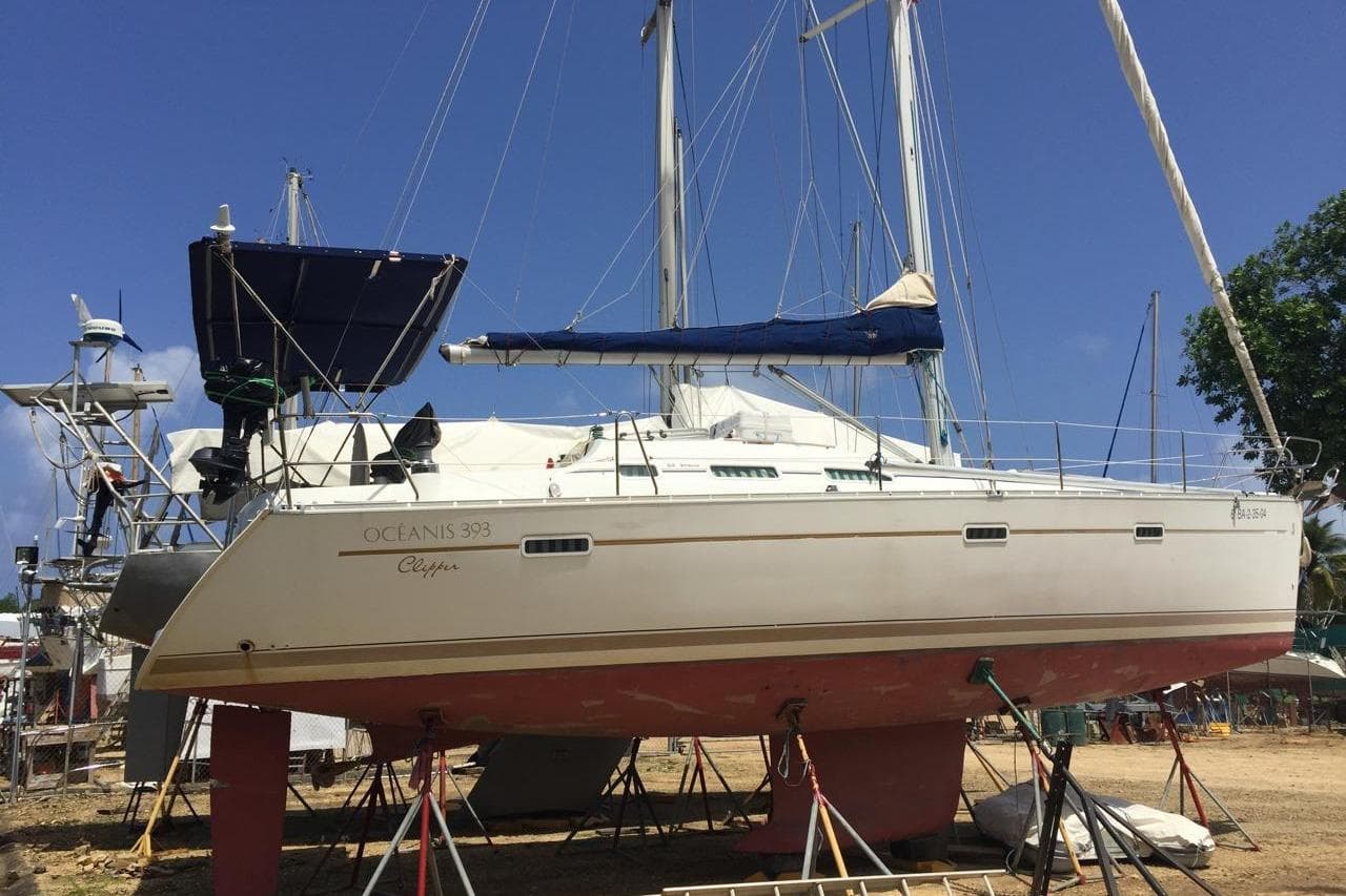2004 Beneteau Oceanis Clipper 393
