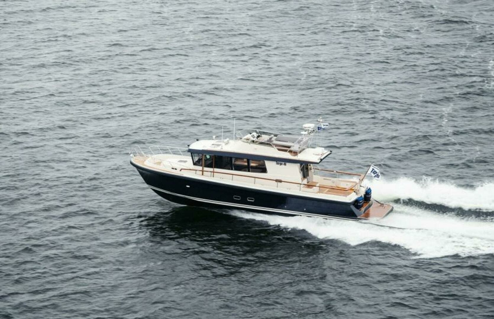 2028 Targa 46 - Image 4